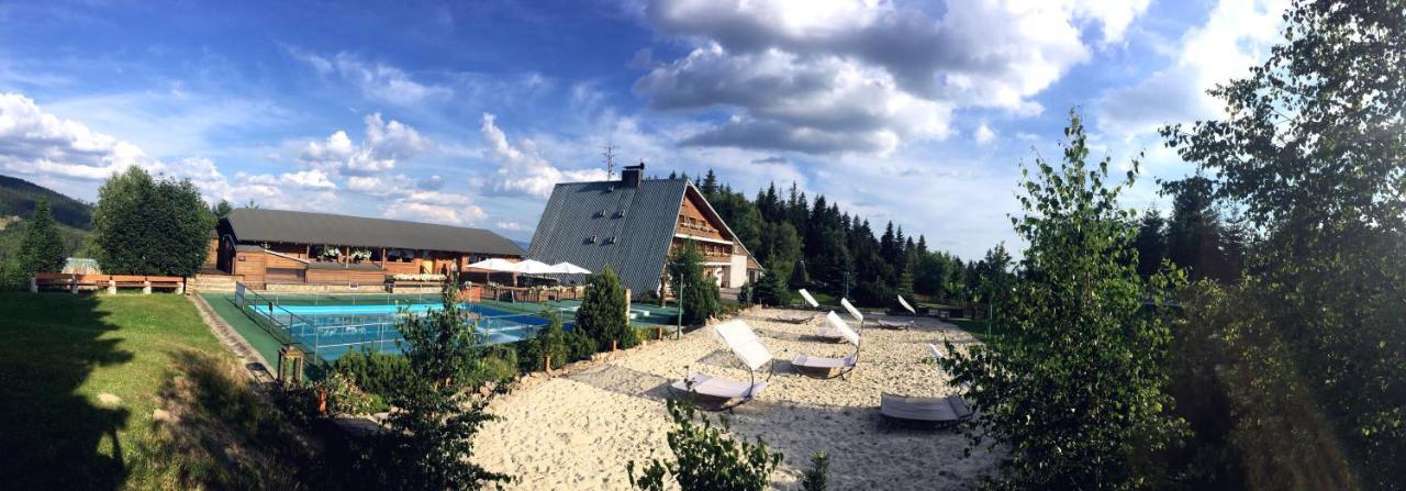 Wellness Hotel Bahenec Екстер'єр фото